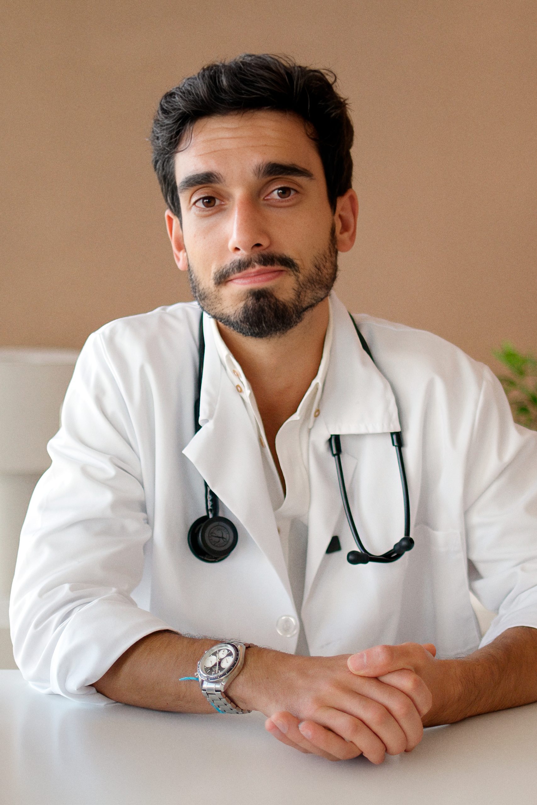 Dr. Bruno Gomes