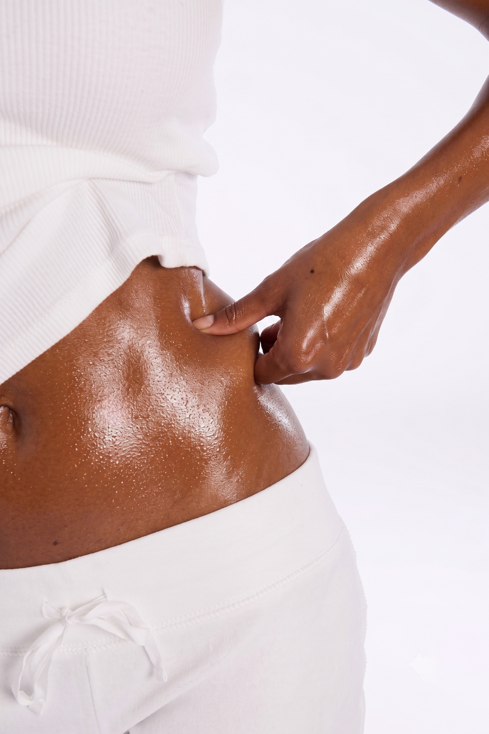 Redução de gordura localizada e melhoria do contorno corporal com EXION Body